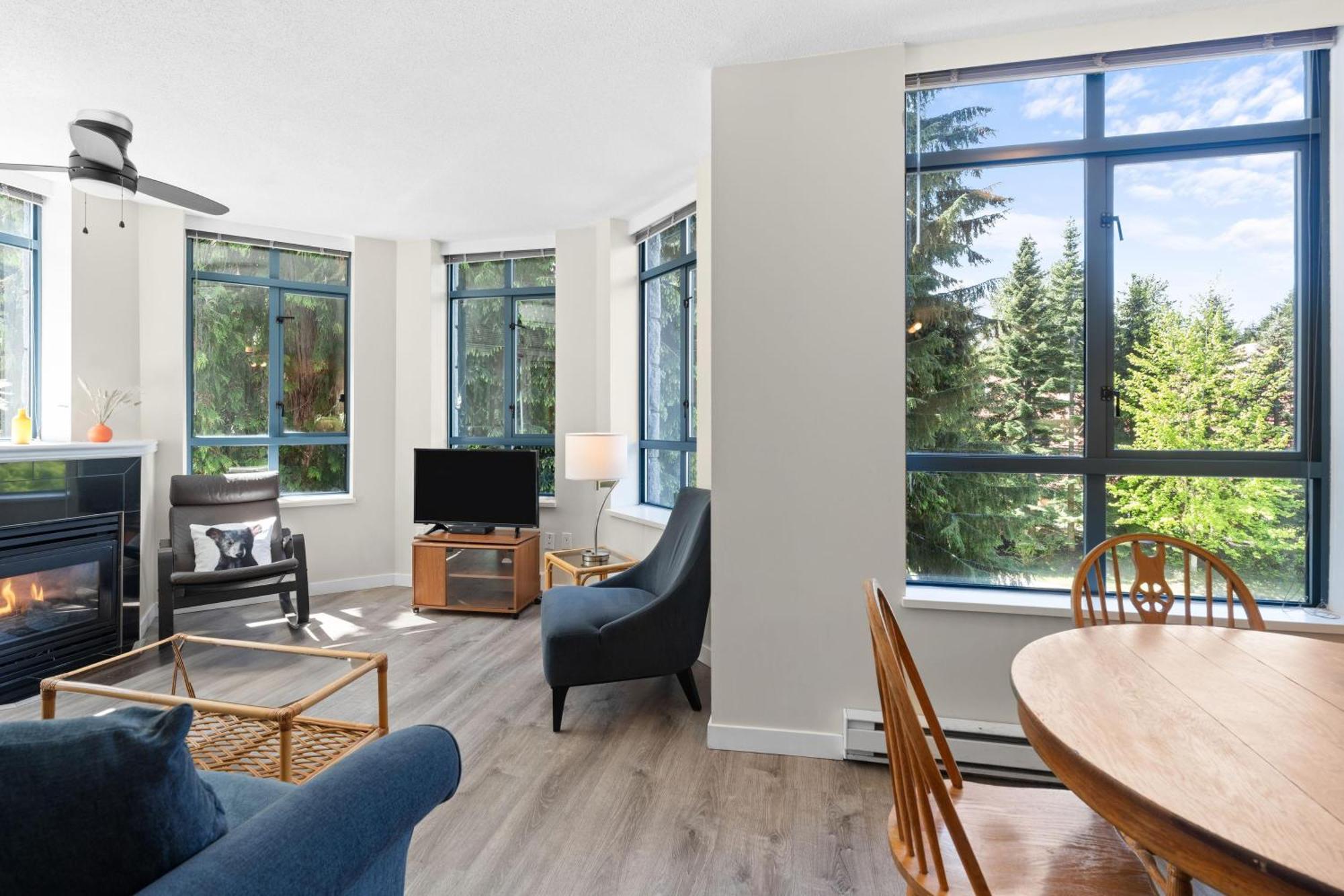 Alpenglow Lodge Bear Wonder One Bedroom By Mva 惠斯勒 外观 照片