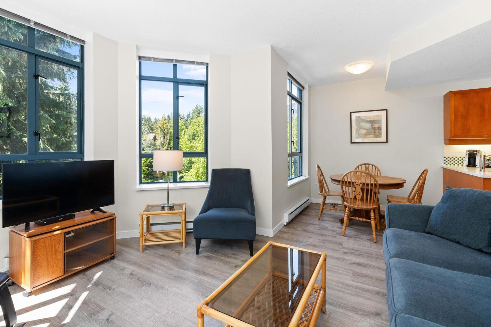 Alpenglow Lodge Bear Wonder One Bedroom By Mva 惠斯勒 外观 照片
